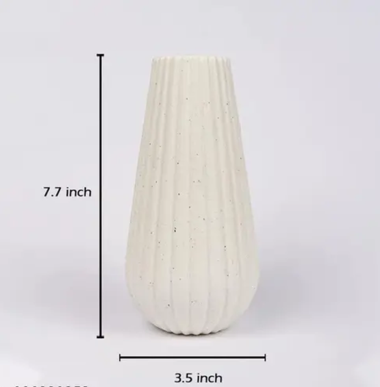 Ceramic flower vase Off-White