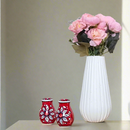Ceramic flower vase Off-White
